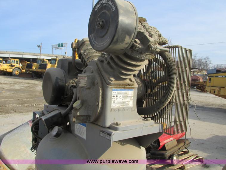 image for item V9077 Ingersoll Rand T30 air compressor