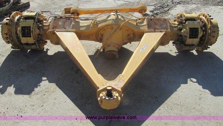 image for item X9974 Volvo A35 dump truck rear differential assembly