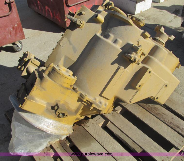 image for item X9995 815 compactor transmission