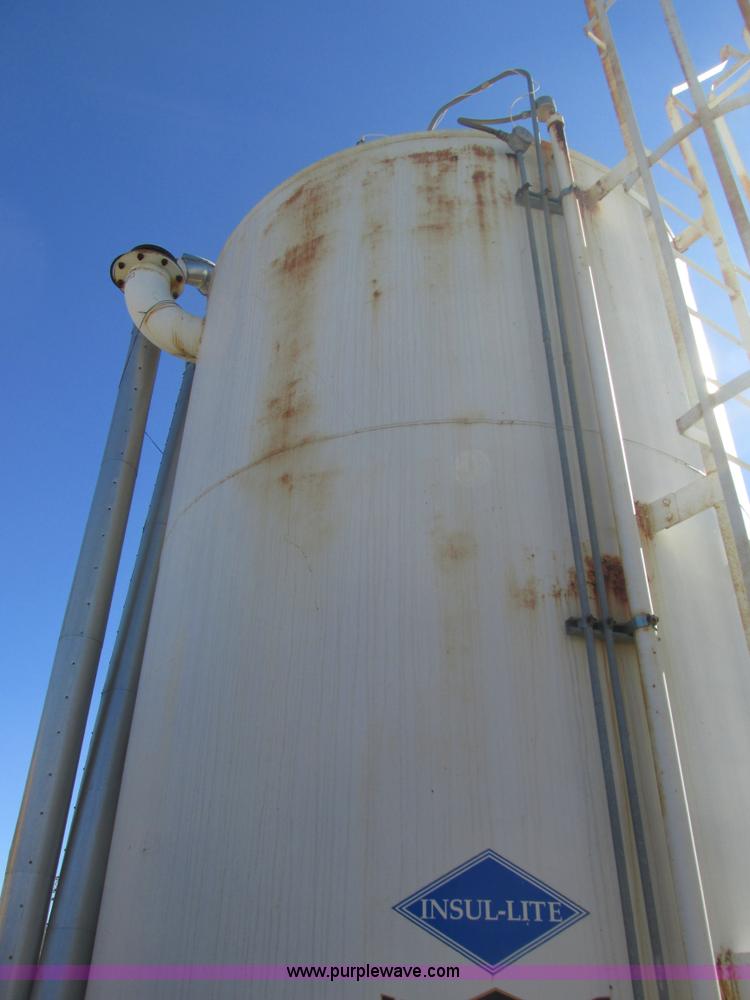 image for item Y9615 We-Mae Manufacturing approximately 4,000 gallon fuel tank