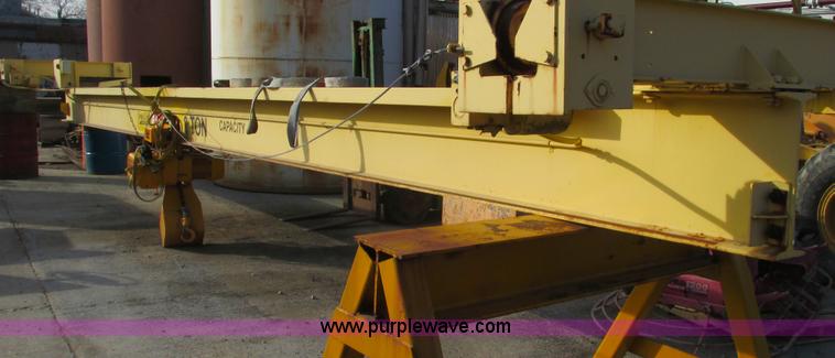 image for item Y9616 Harrington two ton hoist