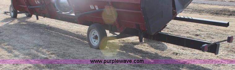 image for item E8394 Dyck Welding header trailer