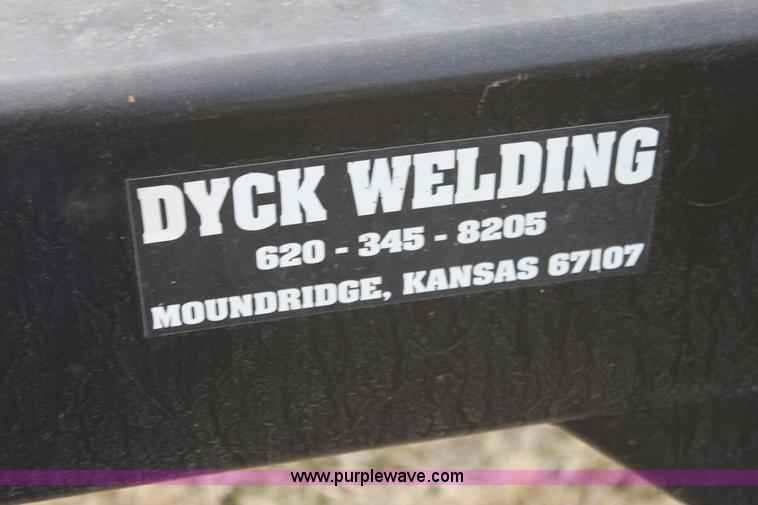image for item E8395 Dyck Welding header trailer