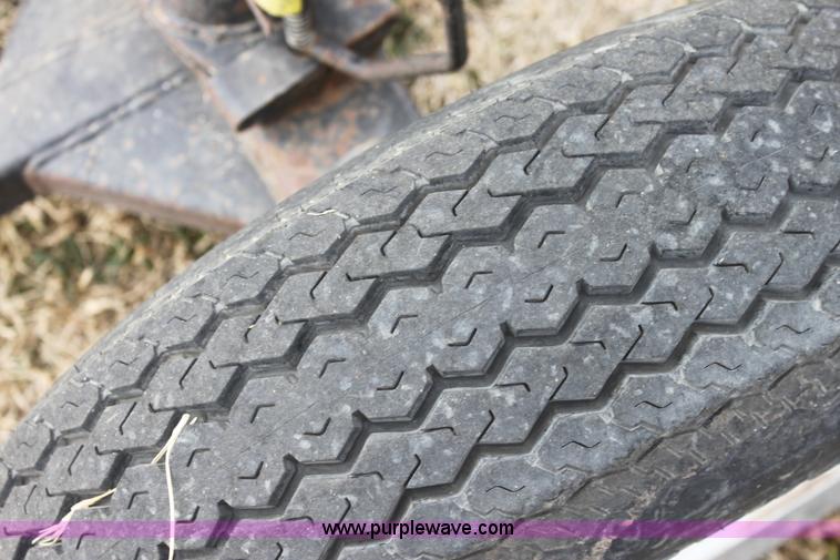 image for item E8395 Dyck Welding header trailer