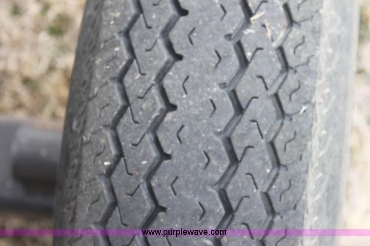 image for item E8395 Dyck Welding header trailer