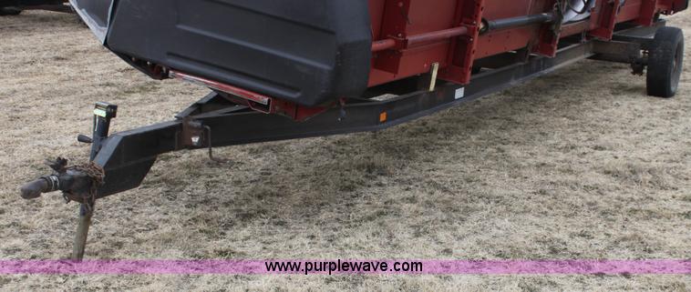 image for item E8396 Bull Mobile header trailer