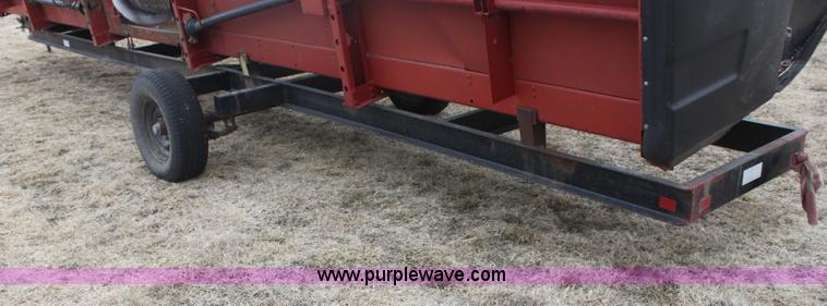 image for item E8396 Bull Mobile header trailer