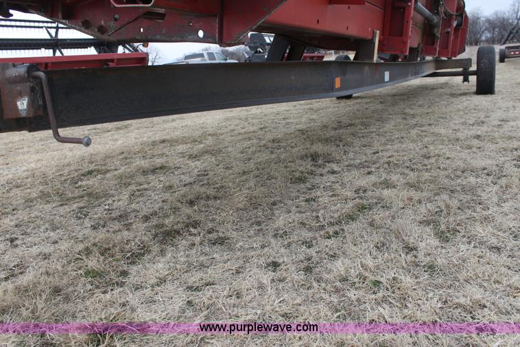 image for item E8396 Bull Mobile header trailer