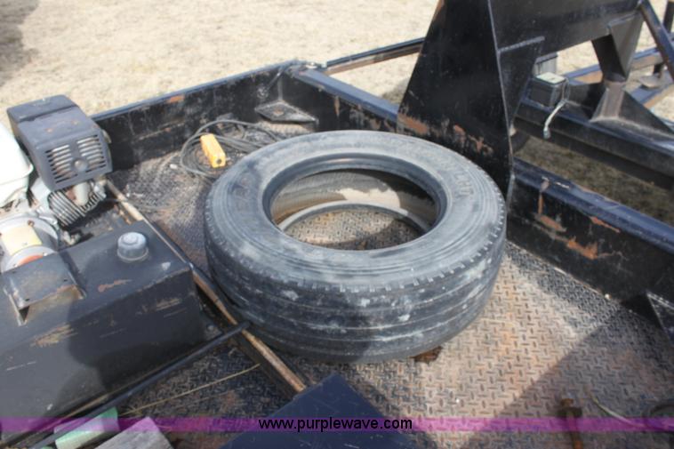 image for item E8398 2008 Century Line Befort 2870 triple axle multi purpose header trailer