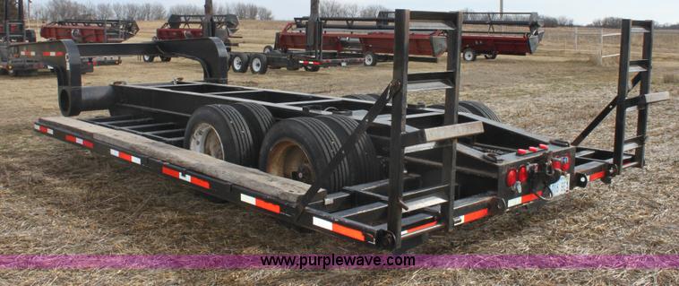 image for item E8400 1997 combine/sprayer trailer