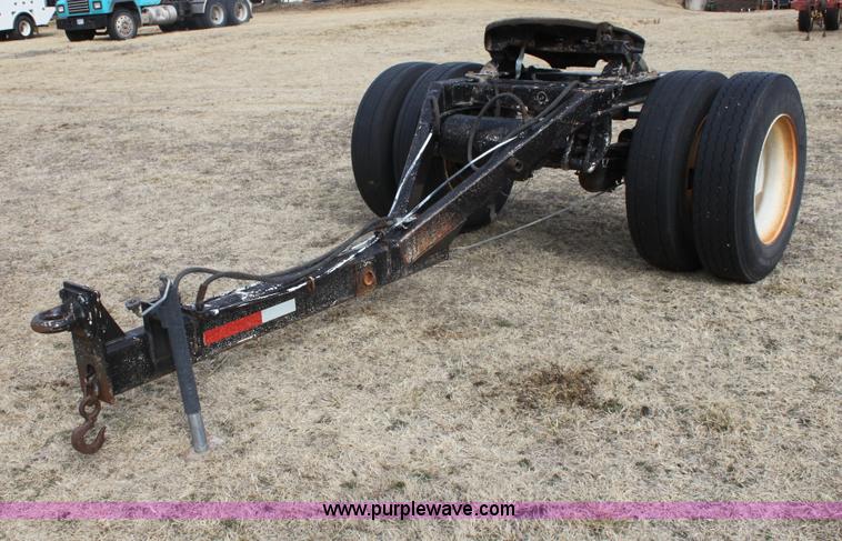 image for item E8402 Semi truck dolly