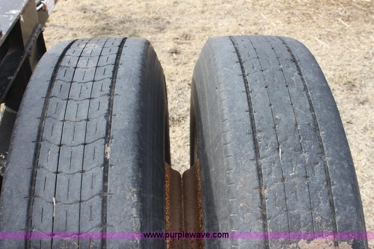 image for item E8402 Semi truck dolly