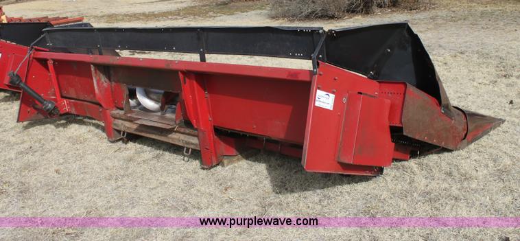 image for item E8404 Case 1063 corn head