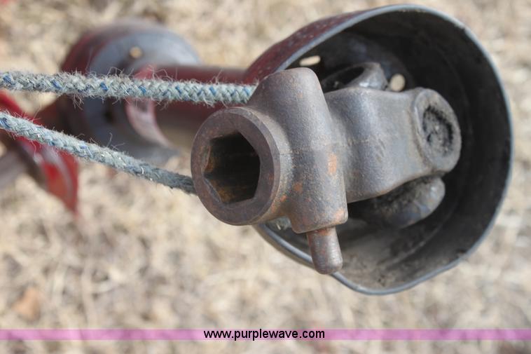 image for item E8404 Case 1063 corn head