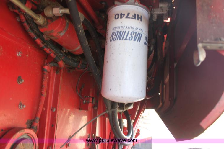 image for item E8405 1992 Case IH 1680 Axial-Flow 222BC RWA combine