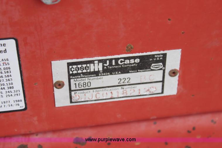 image for item E8405 1992 Case IH 1680 Axial-Flow 222BC RWA combine