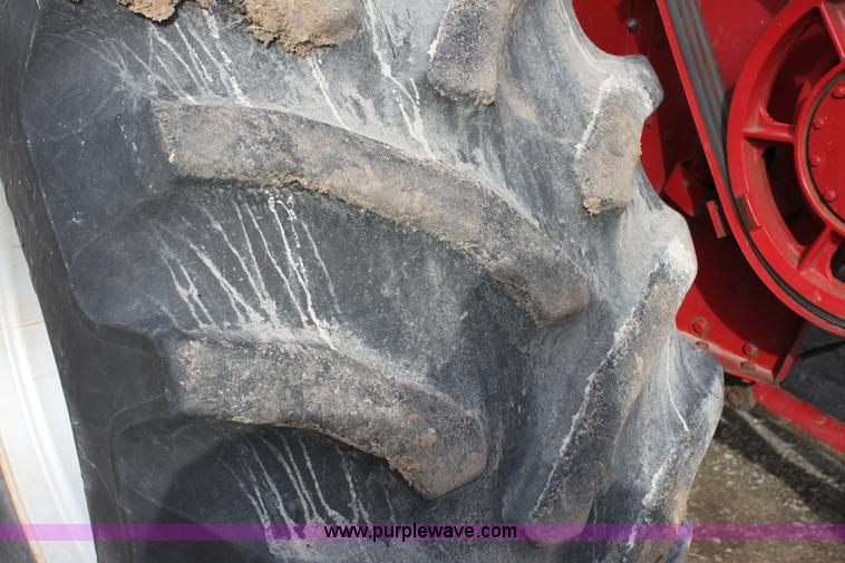 image for item E8405 1992 Case IH 1680 Axial-Flow 222BC RWA combine