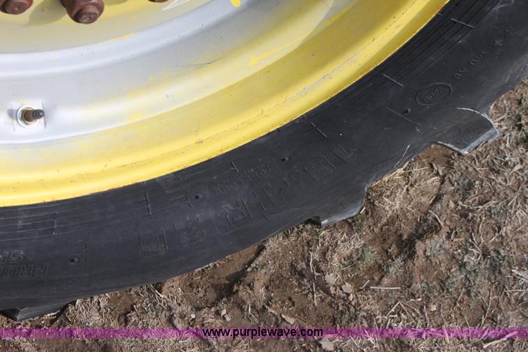 image for item E8405 1992 Case IH 1680 Axial-Flow 222BC RWA combine