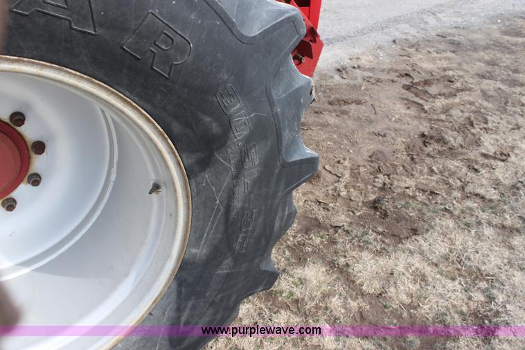 image for item E8405 1992 Case IH 1680 Axial-Flow 222BC RWA combine