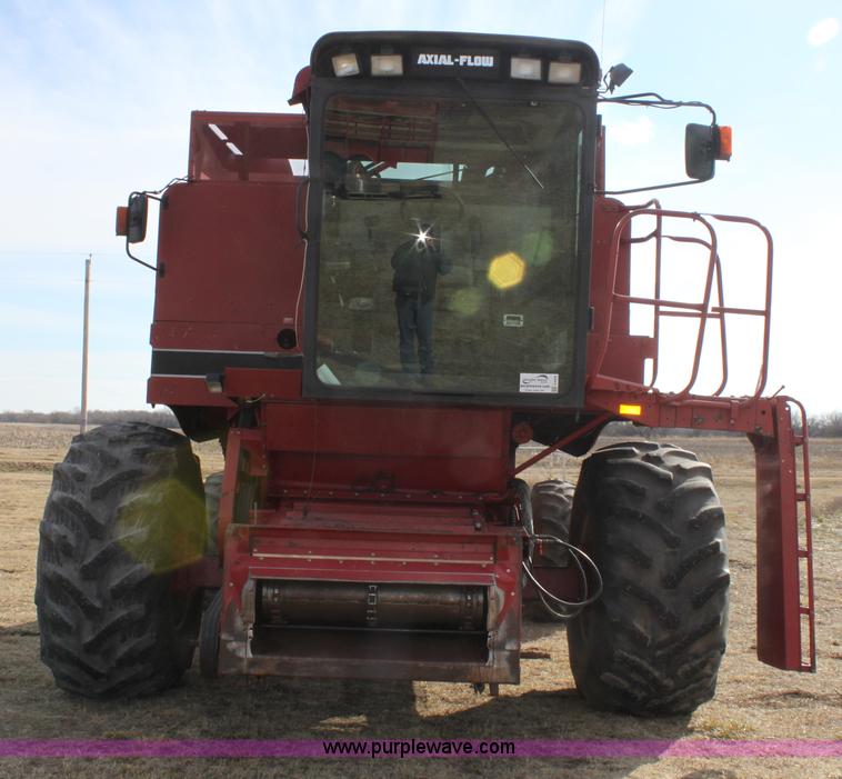 image for item E8406 1994 Case IH 1688 Axial-Flow F33 combine