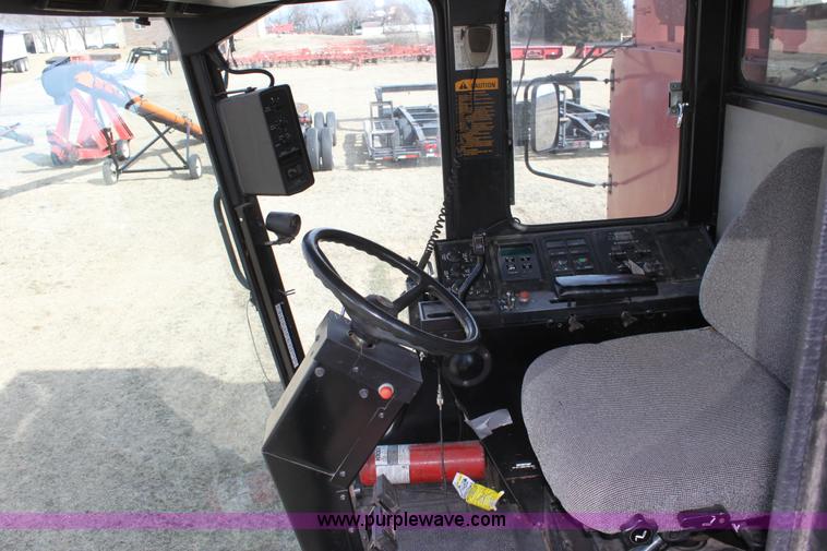 image for item E8406 1994 Case IH 1688 Axial-Flow F33 combine