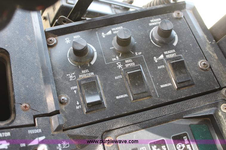 image for item E8406 1994 Case IH 1688 Axial-Flow F33 combine