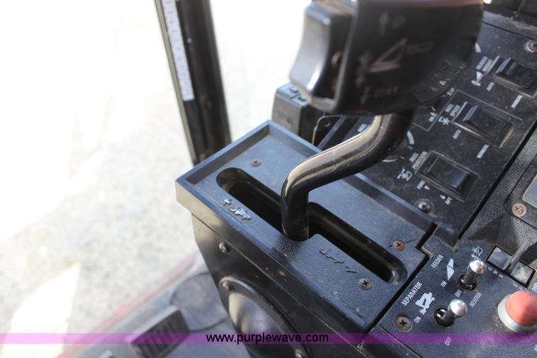 image for item E8406 1994 Case IH 1688 Axial-Flow F33 combine