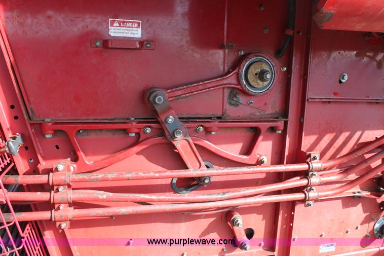image for item E8406 1994 Case IH 1688 Axial-Flow F33 combine