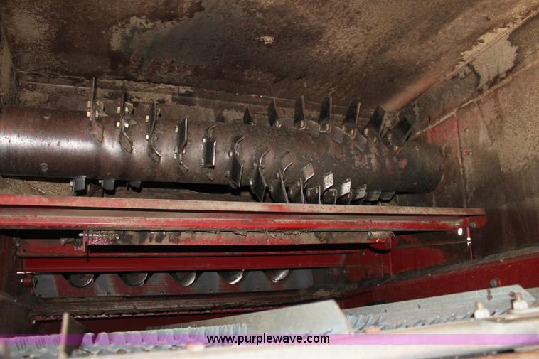 image for item E8406 1994 Case IH 1688 Axial-Flow F33 combine