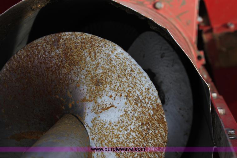 image for item E8406 1994 Case IH 1688 Axial-Flow F33 combine