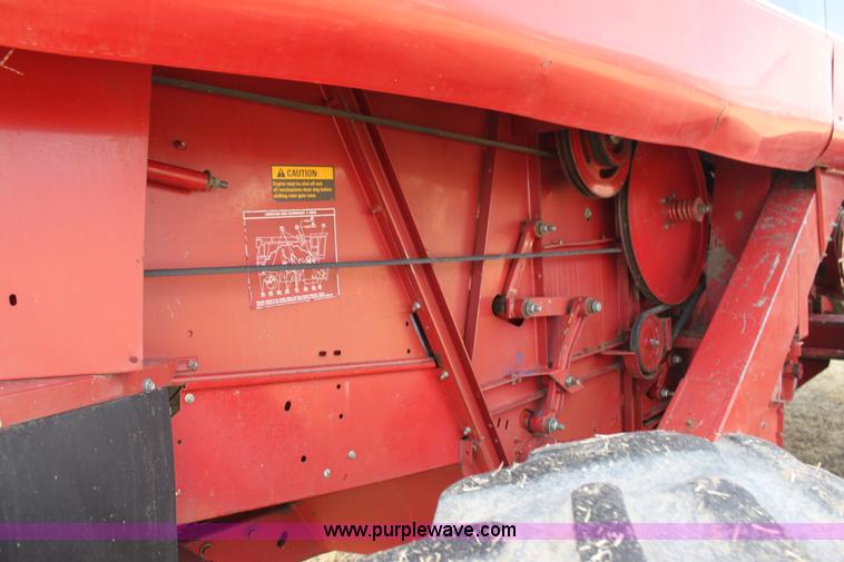 image for item E8406 1994 Case IH 1688 Axial-Flow F33 combine