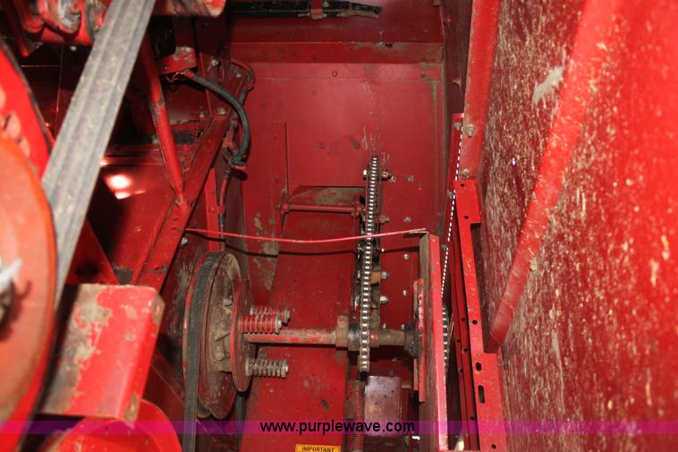 image for item E8406 1994 Case IH 1688 Axial-Flow F33 combine