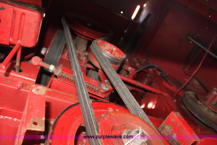 image for item E8406 1994 Case IH 1688 Axial-Flow F33 combine