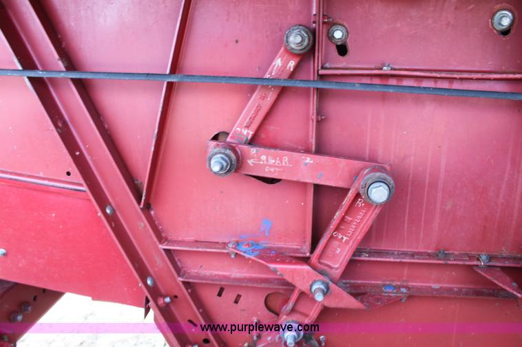 image for item E8406 1994 Case IH 1688 Axial-Flow F33 combine