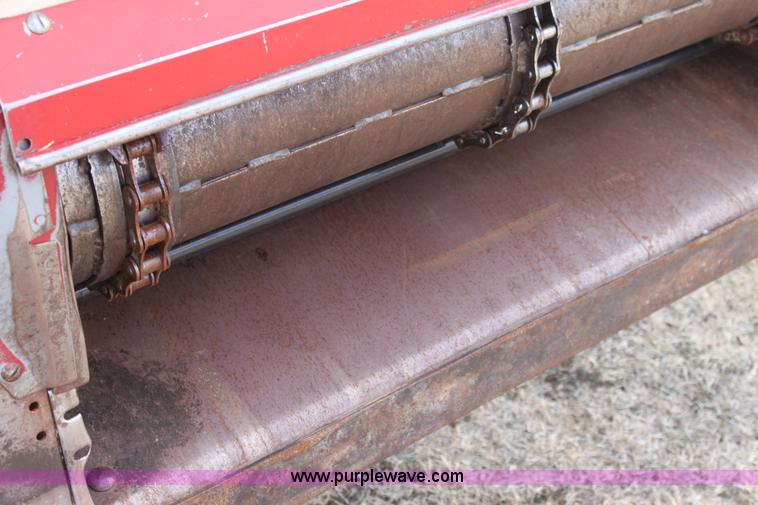 image for item E8406 1994 Case IH 1688 Axial-Flow F33 combine