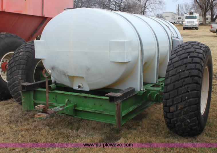 image for item E8409 Nurse tank trailer