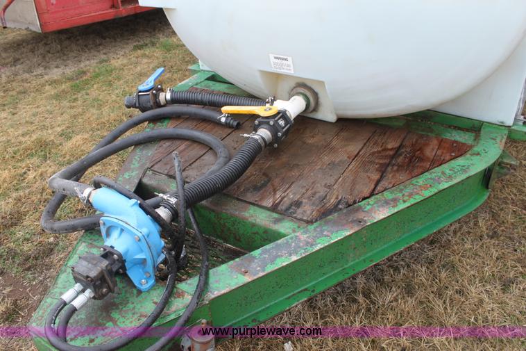 image for item E8409 Nurse tank trailer