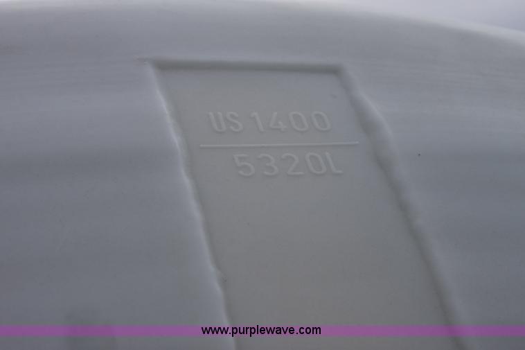 image for item E8409 Nurse tank trailer