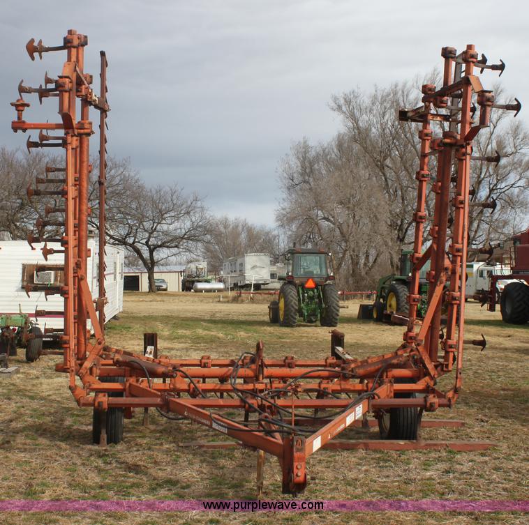 image for item E8412 Allis Chalmers 1300 32' folding field cultivator