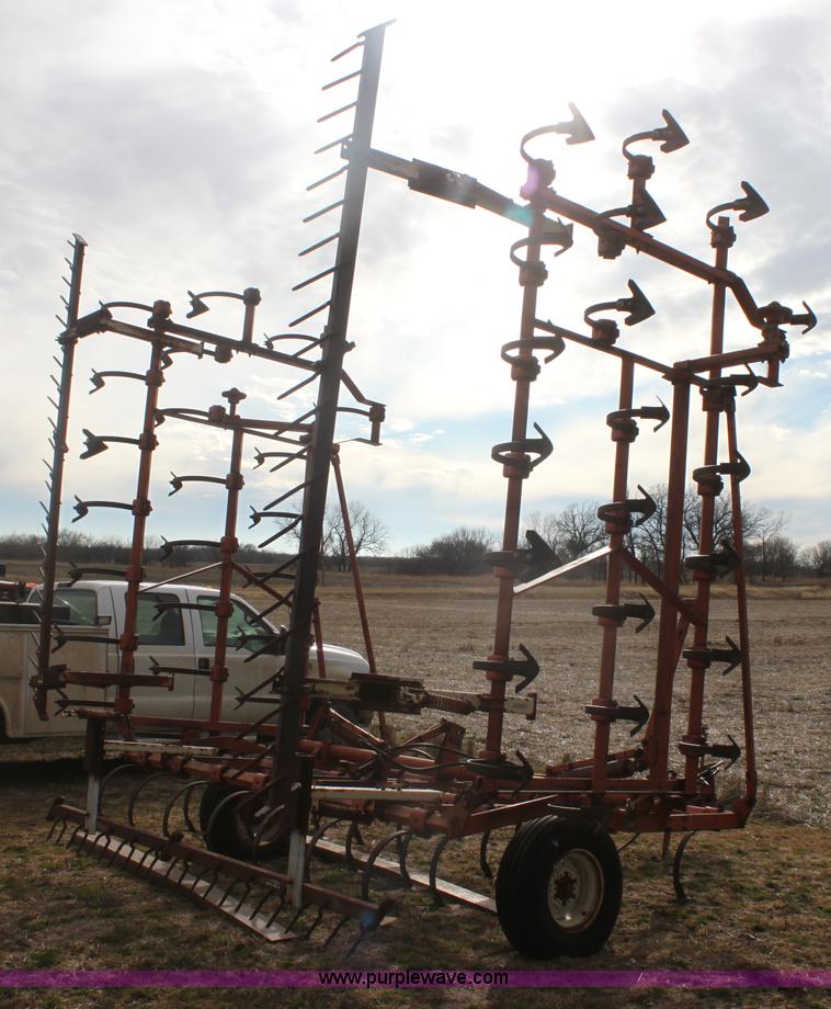 image for item E8412 Allis Chalmers 1300 32' folding field cultivator