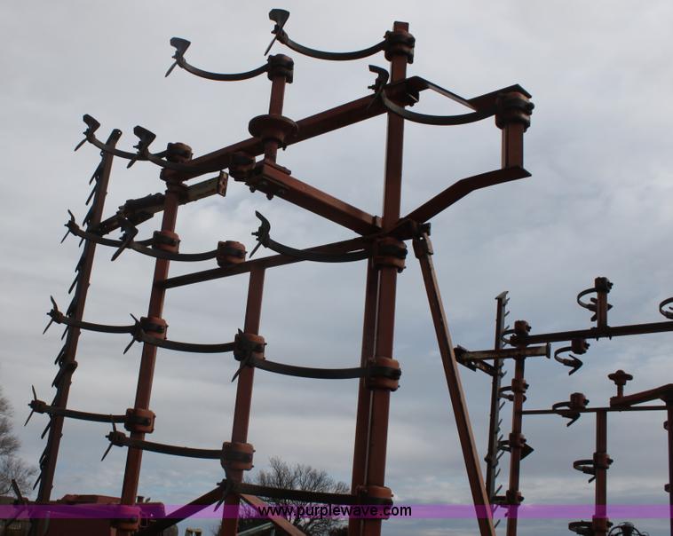 image for item E8412 Allis Chalmers 1300 32' folding field cultivator