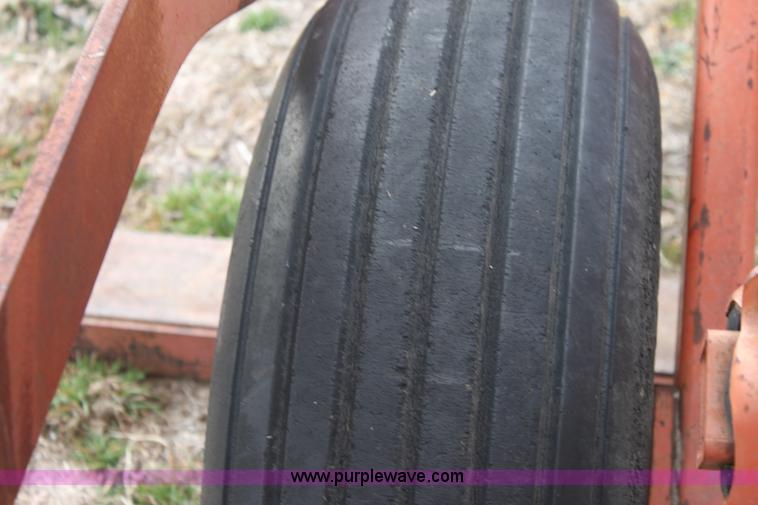 image for item E8412 Allis Chalmers 1300 32' folding field cultivator