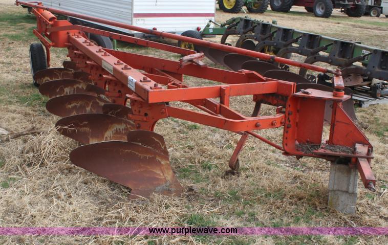 image for item E8414 Allis Chalmers five bottom plow