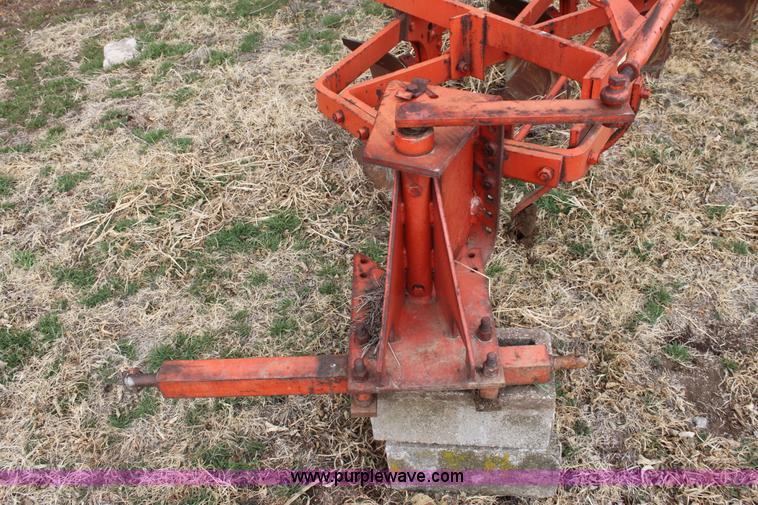 image for item E8414 Allis Chalmers five bottom plow