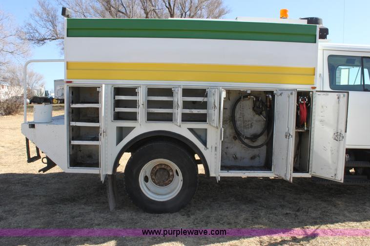 image for item E8415 1996 International 4700 Crew Cab service truck