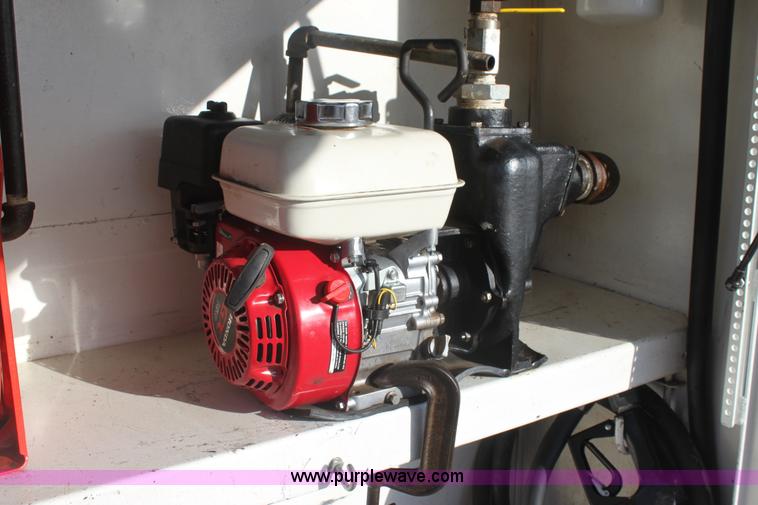 image for item E8416 1999 Freightliner FLD semi service truck