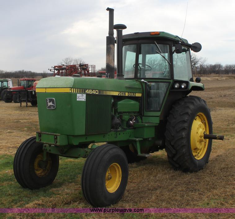 image for item E8419 1979 John Deere 4640 tractor