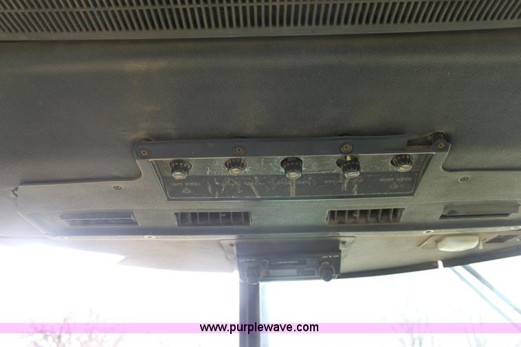 image for item E8419 1979 John Deere 4640 tractor