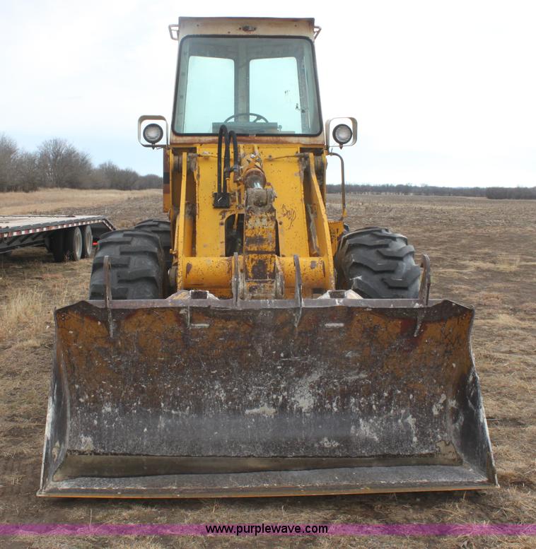 image for item E8420 1980 International 515 wheel loader