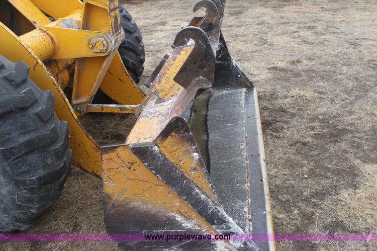 image for item E8420 1980 International 515 wheel loader